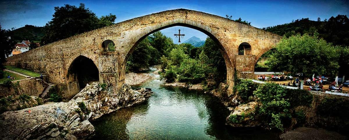 Cangas Relax En Grupo Villa Onís Dış mekan fotoğraf